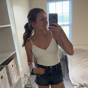 Meet your Posher, Tory